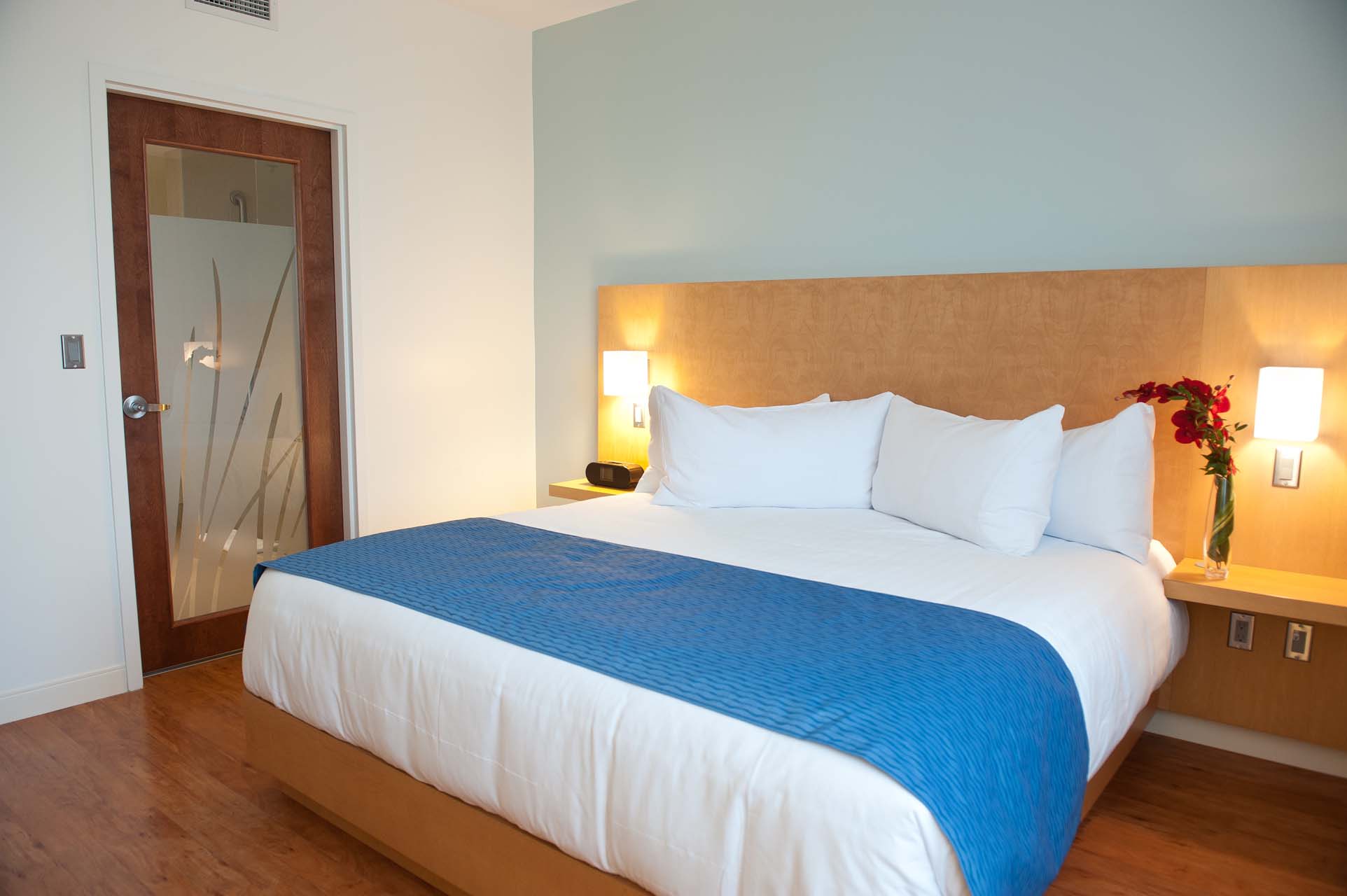 Guest room with a king bed